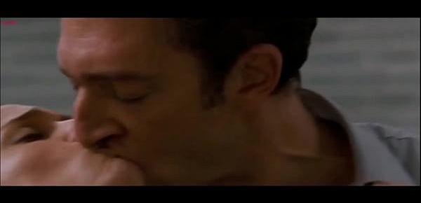  Mila Kunis and Natalie Portman Sexy Scenes - Lesbian Kissing